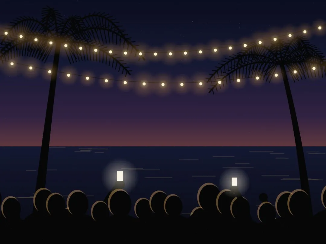 Nuit sur la plage sous les guirlandes
